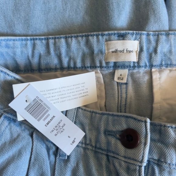 NWT Aritzia Wilfred Embark jean - Picture 3 of 3